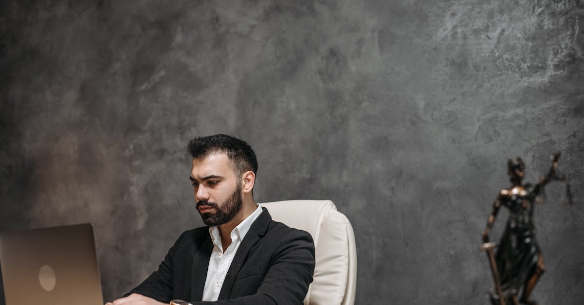 How Immigration Lawyers Can Assist with Protection Visas